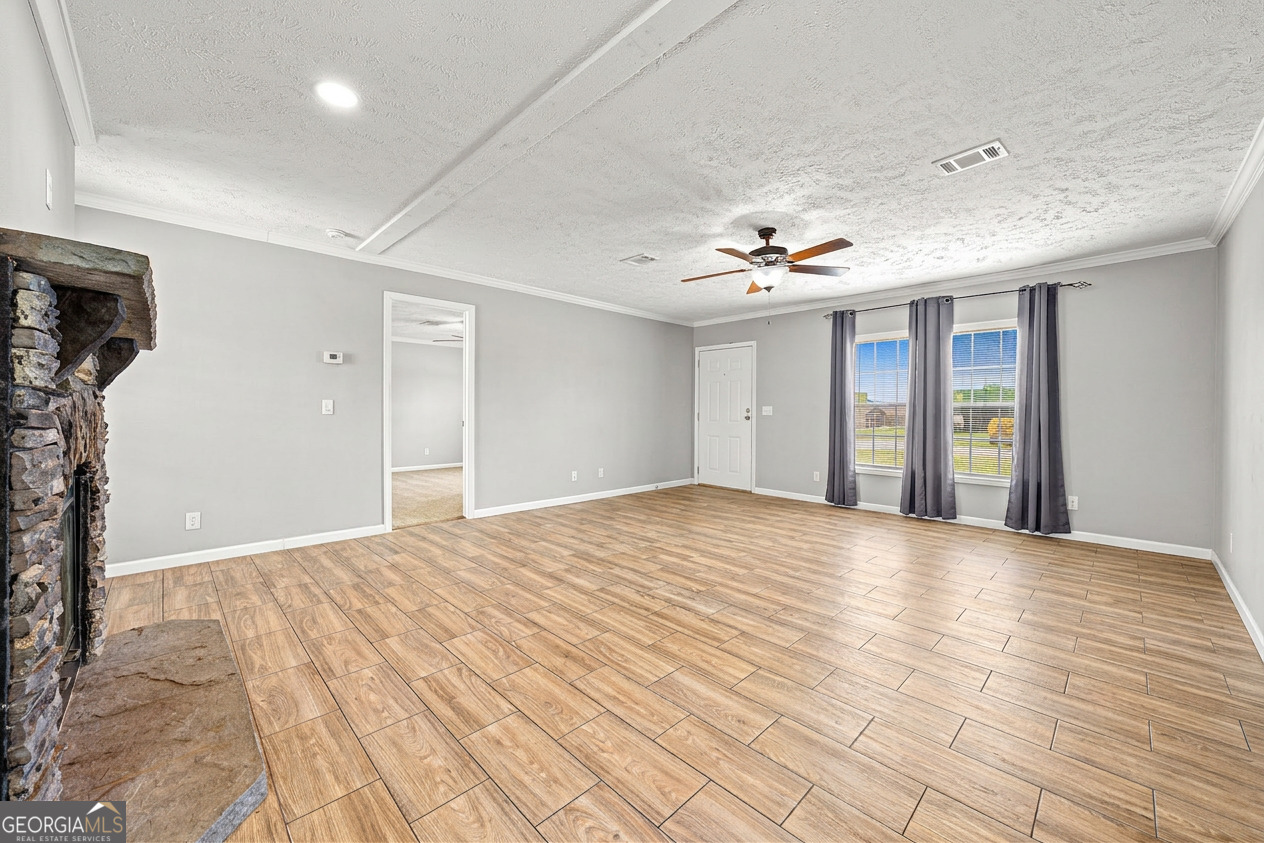 Residential in Comer 4