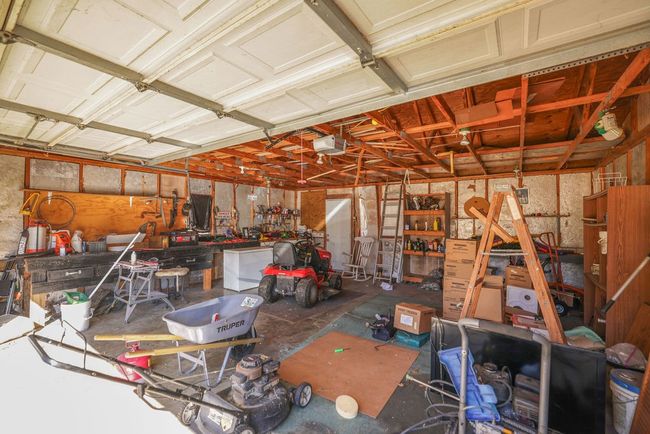 305 Pine St, House other with 3 bedrooms, 2 bathrooms and null parking in Seven Points TX | Image 12