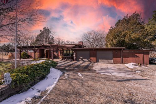 3 Crestview Rd, Wellington, KS, 67152-4718 | Card Image