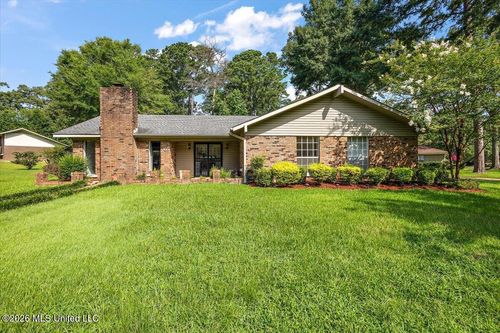 65 Summit Ridge Dr, Brandon, MS, 39042-2505 | Card Image