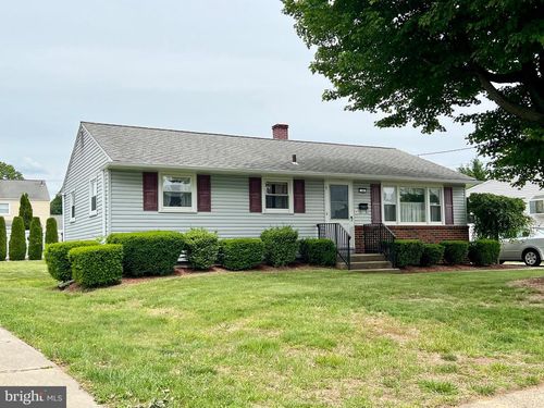 18 Jamaica Way, Hamilton, NJ, 08610-1314 | Card Image