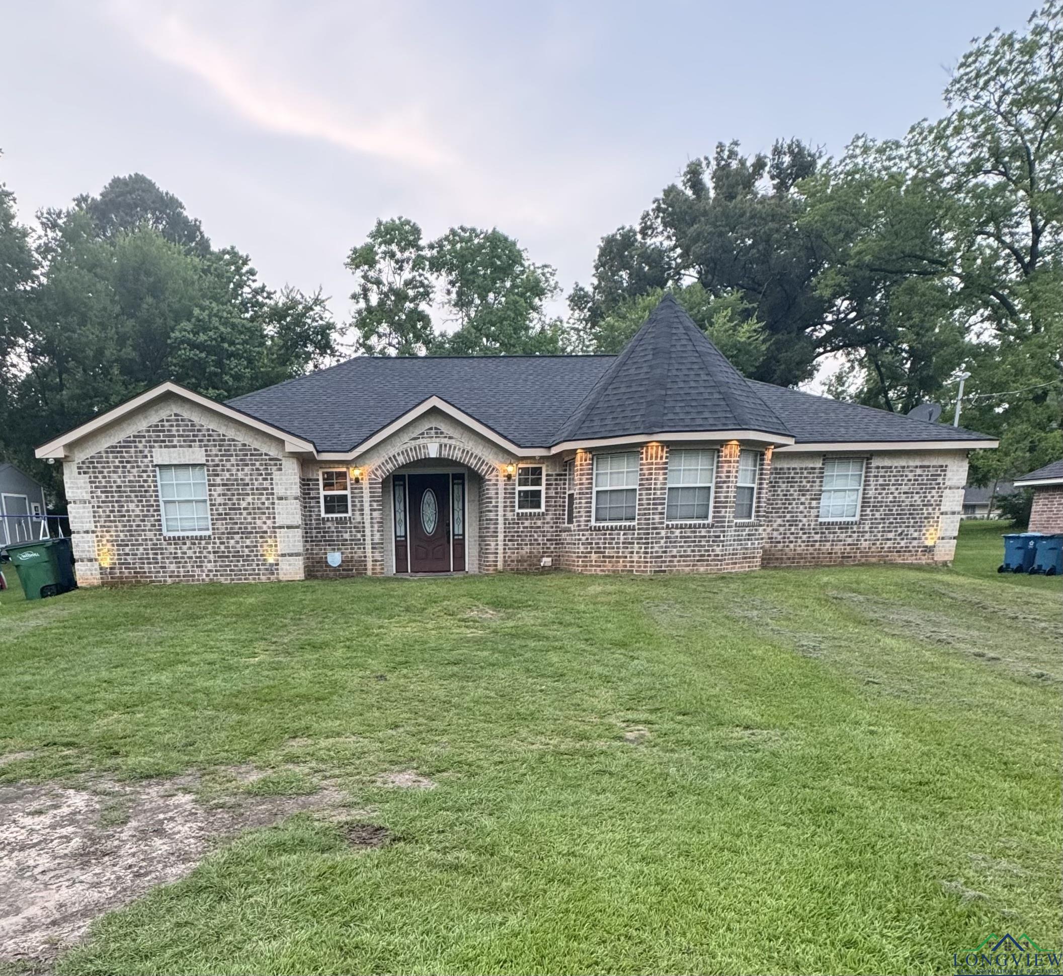 Milam St, Marshall, TX 75670