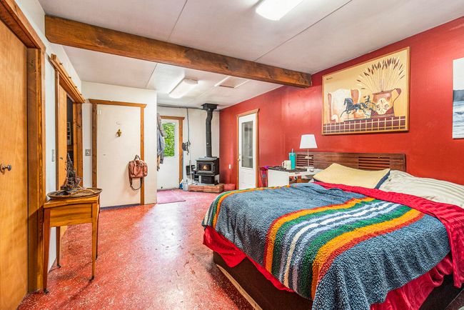 488 4 Th St, House other with 6 bedrooms, 2 bathrooms and null parking in Manistee MI | Image 27