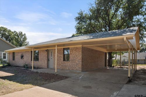 2367 E Royal Dr, Chandler, TX, 75758 | Card Image