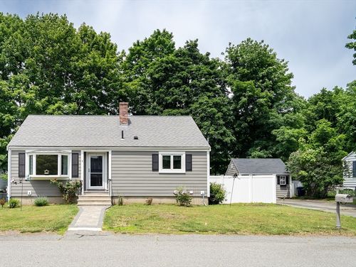 6 Fairview Ter, Woburn, MA, 01801-2524 | Card Image