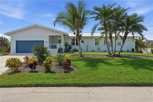 26 Fairview Blvd, FORT MYERS BEACH, FL, 33931-4514 | Card Image