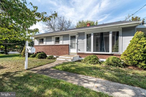 400 E Main St, MARLTON, NJ, 08053-2203 | Card Image