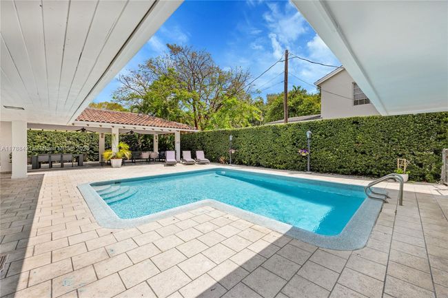 2325 Alhambra Cir, House other with 4 bedrooms, 3 bathrooms and null parking in Coral Gables FL | Image 24