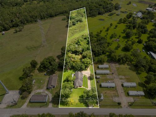 3046 County Road 529, Alvin, TX, 77511-6750 | Card Image