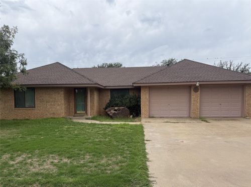 2034 Buffalo Dr, Levelland, TX, 79336-6722 | Card Image