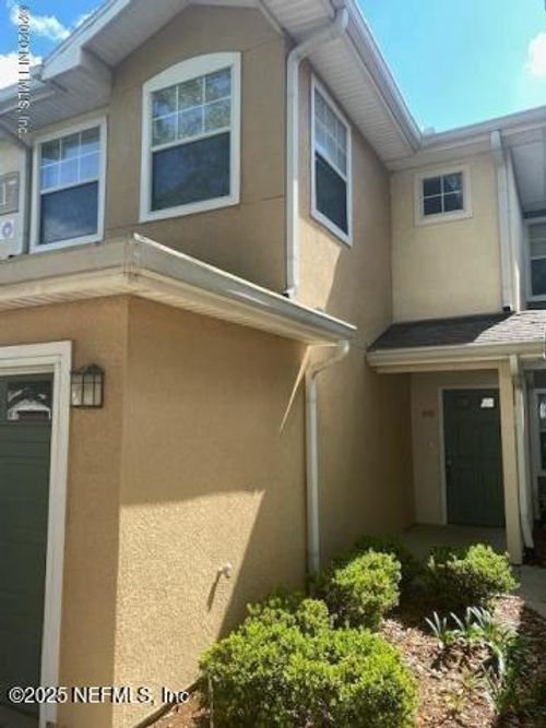 1702-8550 Argyle Business Loop, JACKSONVILLE, FL, 32244-8905 | Card Image