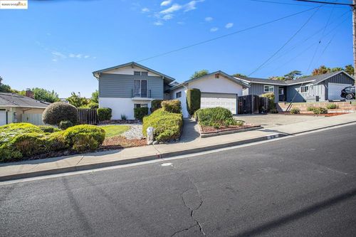 836 Hawthorne Dr, Rodeo, CA, 94572-1708 | Card Image