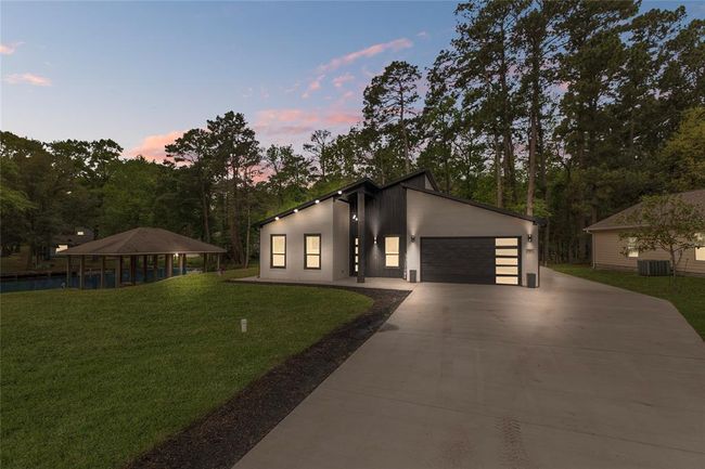 50 Trail Lk, House other with 3 bedrooms, 2 bathrooms and null parking in Trinity TX | Image 37