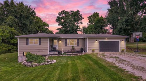 920 Towe Dr Ne, Lancaster, OH, 43130-9731 | Card Image
