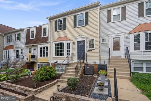 1486 Chatham Ct, CROFTON, MD, 21114-1129 | Card Image
