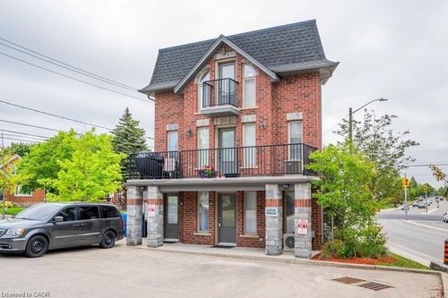 a-489 East Ave, Kitchener, ON, N2H0A8 | Card Image