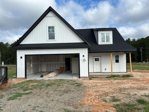 400 Mossy Cup Ln, Aberdeen, NC, 28315 | Card Image
