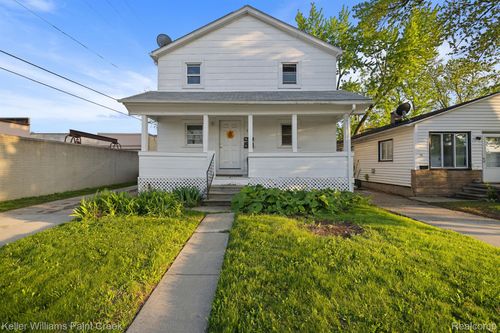 31 Barrett Ave, Madison Heights, MI, 48071-3922 | Card Image