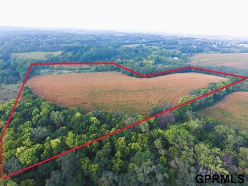 6238 Bennington Rd, Omaha, NE, 68152-1048 | Card Image