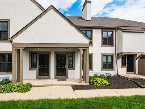 428 Edinburgh Rd, Dublin, OH, 43017-3338 | Card Image
