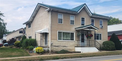 227 Main St, Plumville, PA, 16246-9802 | Card Image