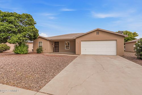 5722 Pecan Lane, Las Cruces, NM, 88011 | Card Image