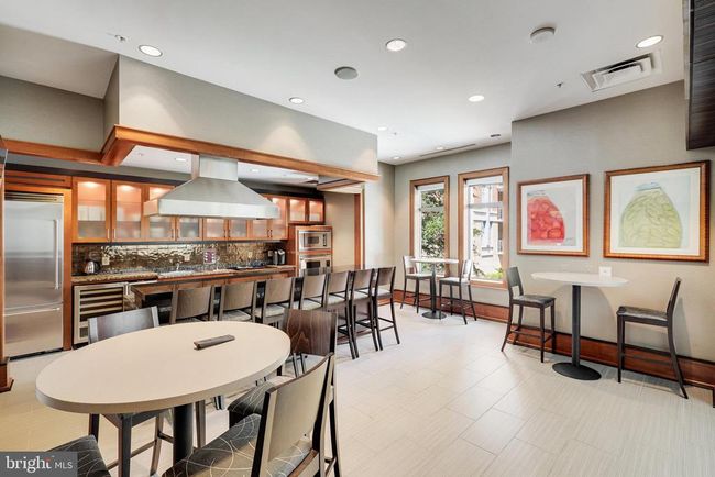 UNIT-907 - 11990 Market St, Condo with 3 bedrooms, 2 bathrooms and null parking in RESTON VA | Image 63