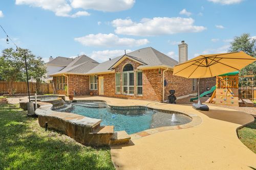 10525 Roy Butler Dr, Austin, TX, 78717-3905 | Card Image