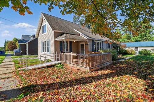 1206 25th St, Manistee, MI, 49660-2404 | Card Image