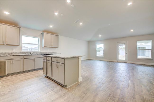 6907 162 Nd Pl E, House other with 3 bedrooms, 2 bathrooms and null parking in PARRISH FL | Image 12