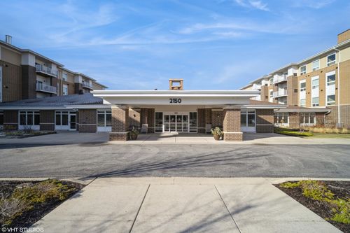 p106-2150 Founders Dr, Northbrook, IL, 60062-2125 | Card Image