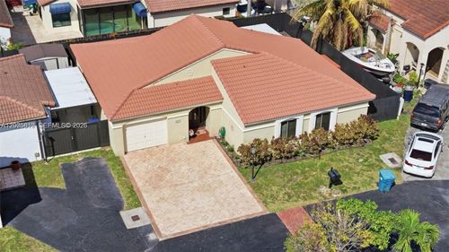 561 Sw 87th Ct, Miami, FL, 33174-2468 | Card Image