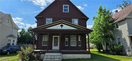 201 W 26th St, Lorain, OH, 44052-4819 | Card Image