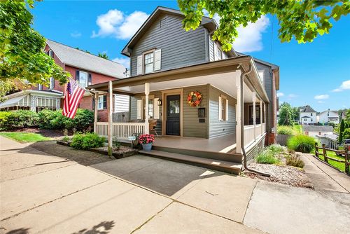 237 E Main St, Ligonier, PA, 15658-1317 | Card Image
