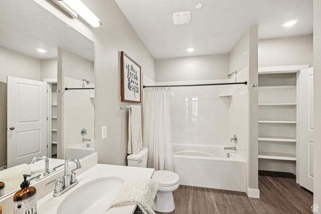 This Bathroom features large soaking tub and additional linen closet | Image 28
