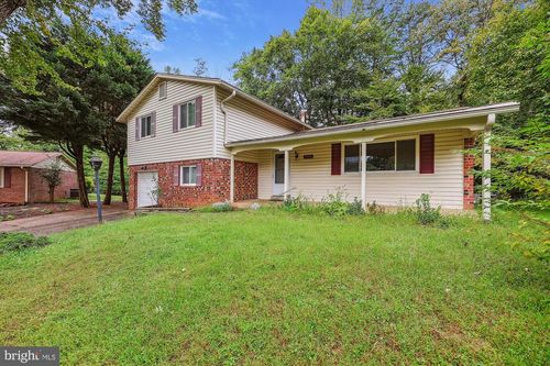 10004 Dalroy Ct, FAIRFAX, VA, 22032-2725 | Card Image