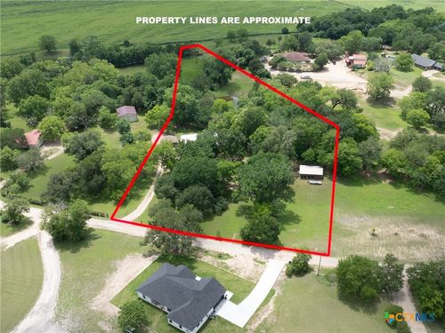 555 E Rio Poco, Little River Academy, TX, 76554-2513 | Card Image