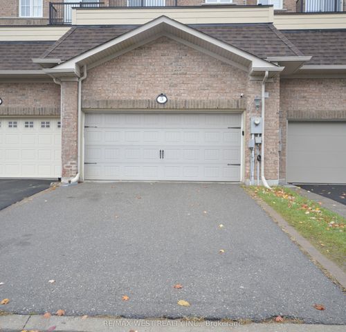 3 Earnshaw Dr, Markham, ON, L6C0E5 | Card Image