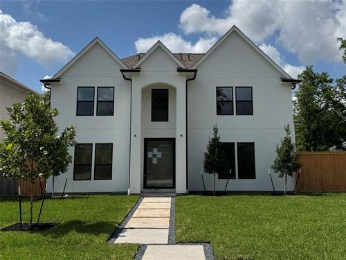 5005 Chestnut St, Bellaire, TX, 77401-3411 | Card Image
