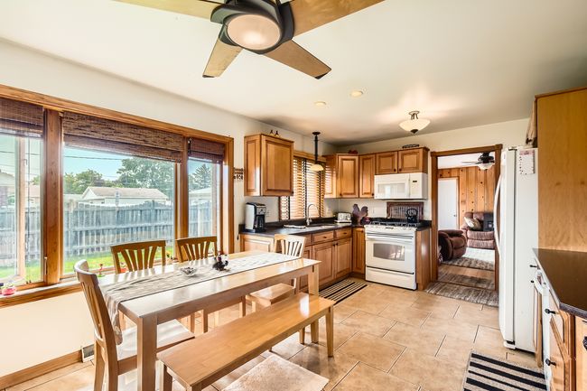 9001 Mobile Ave, House other with 3 bedrooms, 2 bathrooms and 6 parking in Oak Lawn IL | Image 10