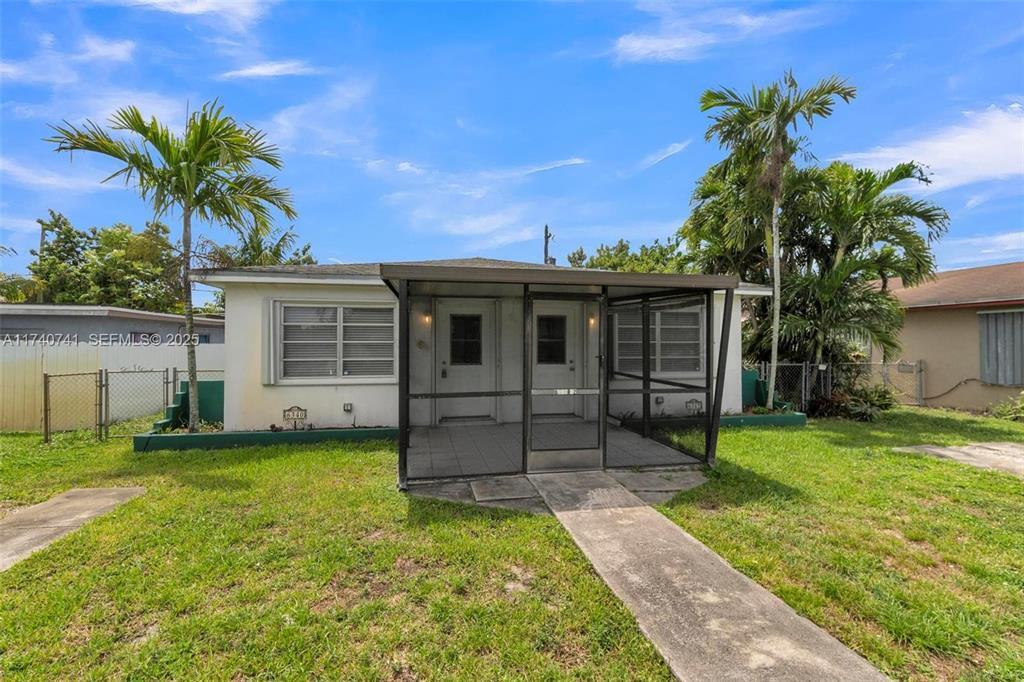 Residential Lease in Hollywood 5