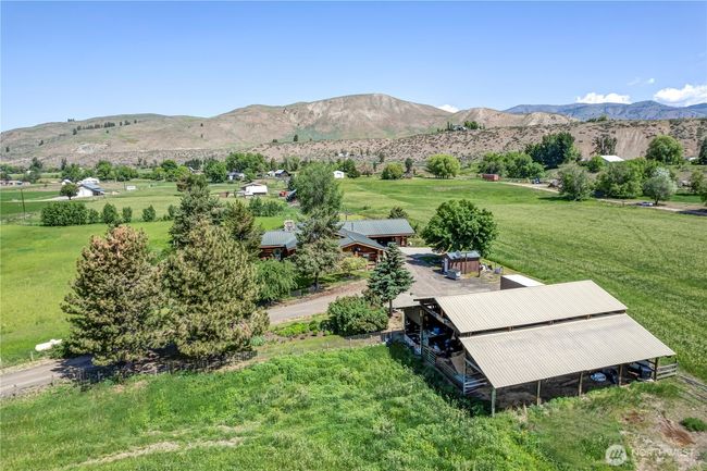 2992 State Route 153, House other with 3 bedrooms, 3 bathrooms and 2 parking in Twisp WA | Image 35