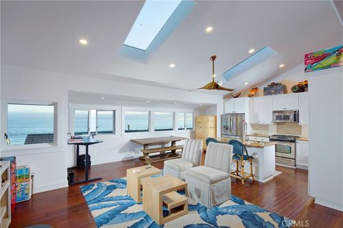 2859 Wards Ter, Laguna Beach, CA, 92651-3968 | Card Image
