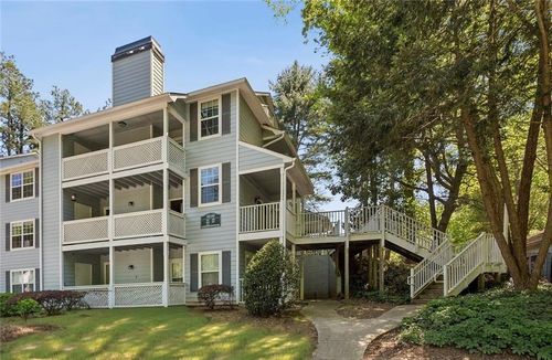 208-4040 Riverlook Pkwy Se, Marietta, GA, 30067-4524 | Card Image