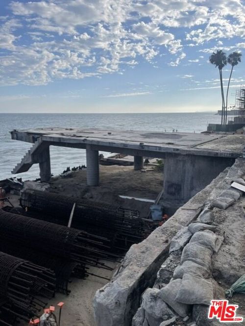 20838 Pacific Coast Hwy, Malibu, CA, 90265-5216 | Card Image