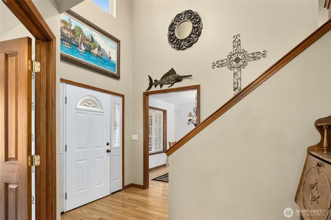 Entry | Image 6