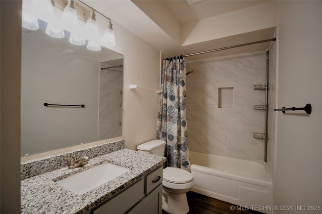 E - 6370 S 80 Th East Ave, Condo with 2 bedrooms, 3 bathrooms and null parking in Tulsa OK | Image 23