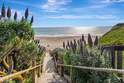 1067 Via Tornasol, Aptos, CA, 95003 | Card Image