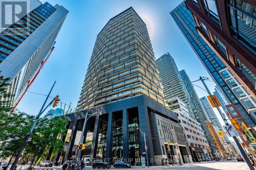 1803-125 Peter St, Toronto, ON, M5V0M2 | Card Image