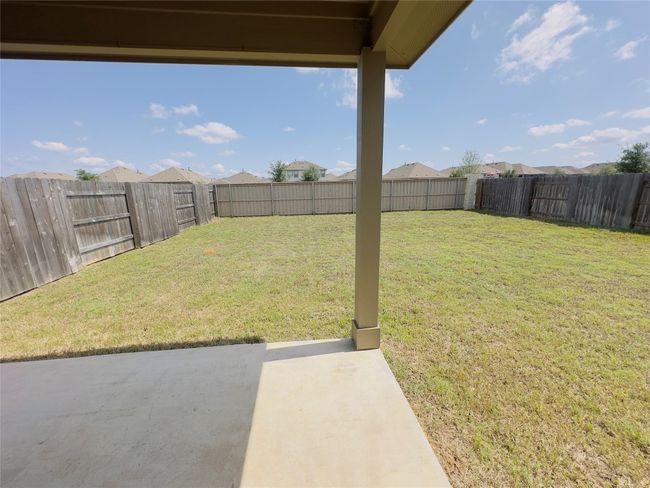 132 Periwinkle Ln, House other with 3 bedrooms, 2 bathrooms and 4 parking in Bastrop TX | Image 24